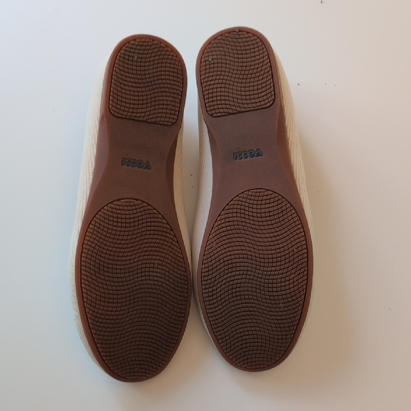 Vessi Market Flats - Picture 2 of 4